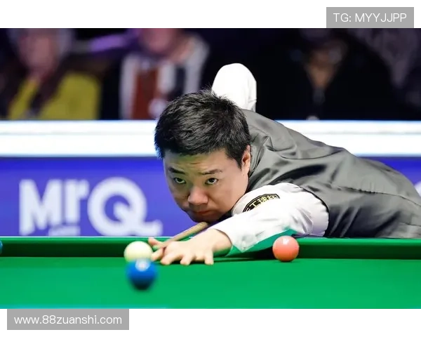 丁俊晖在世锦赛中的精彩表现与比赛回顾